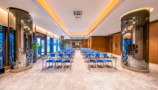 Meeting room 6