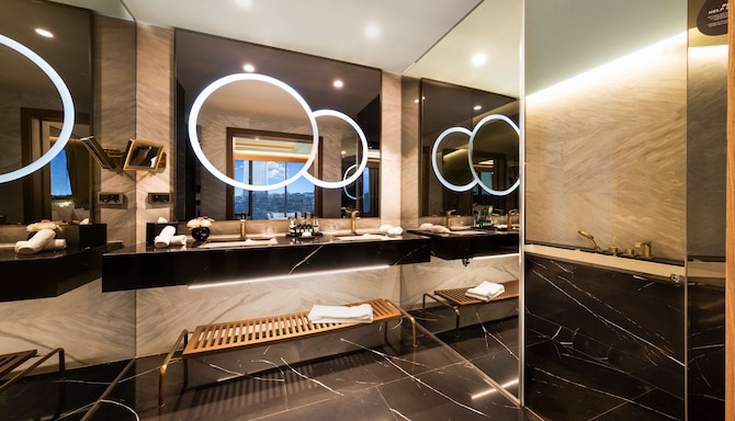 Radisson Collection Hotel, Vadistanbul - Bain de suite