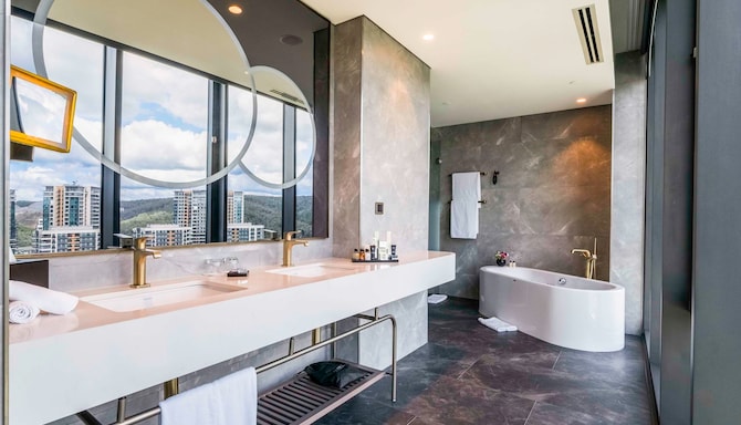 Radisson Collection Hotel, Vadistanbul - Bain de suite