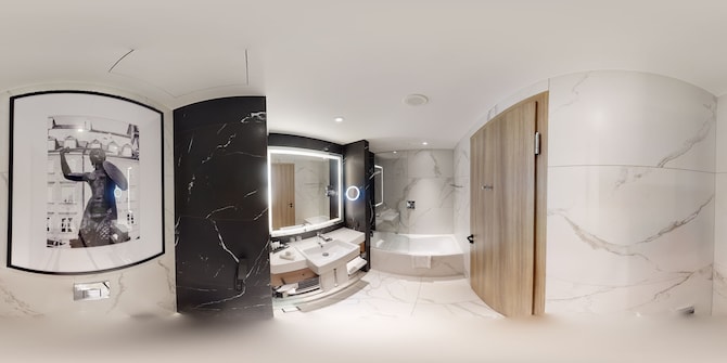 Radisson Collection Hotel, Warsaw