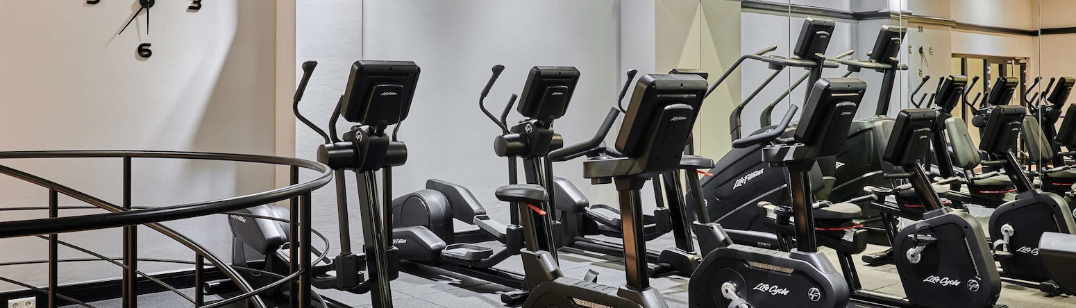 Radisson Collection Hotel, Warsaw - Gym - Heart Gym & Wellness 2