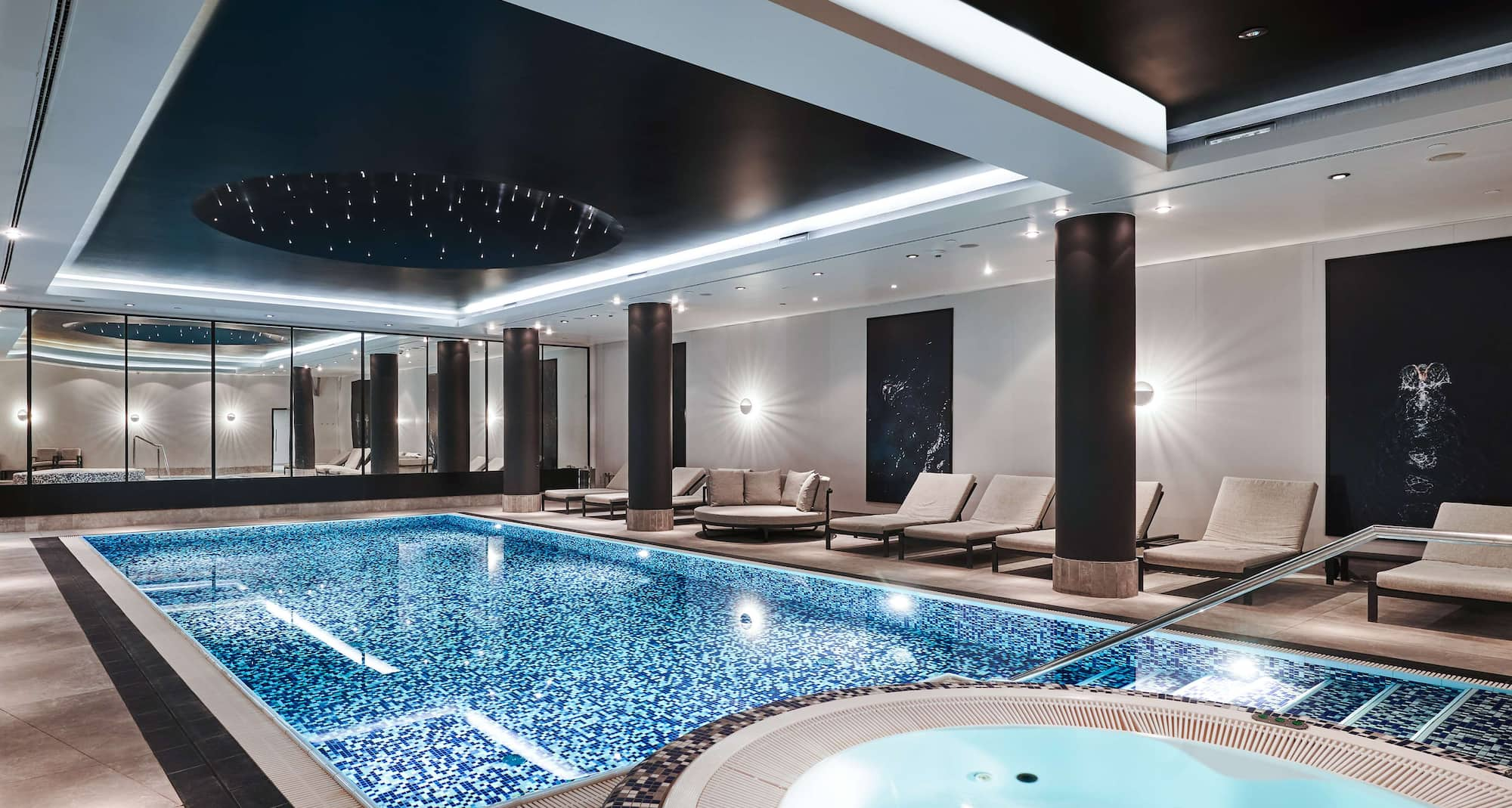 Radisson Collection Hotel, Warsaw - Swimming pool - Heart Gym & Wellness