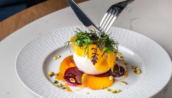 Radisson Collection Hotel, Warsaw - Burrata