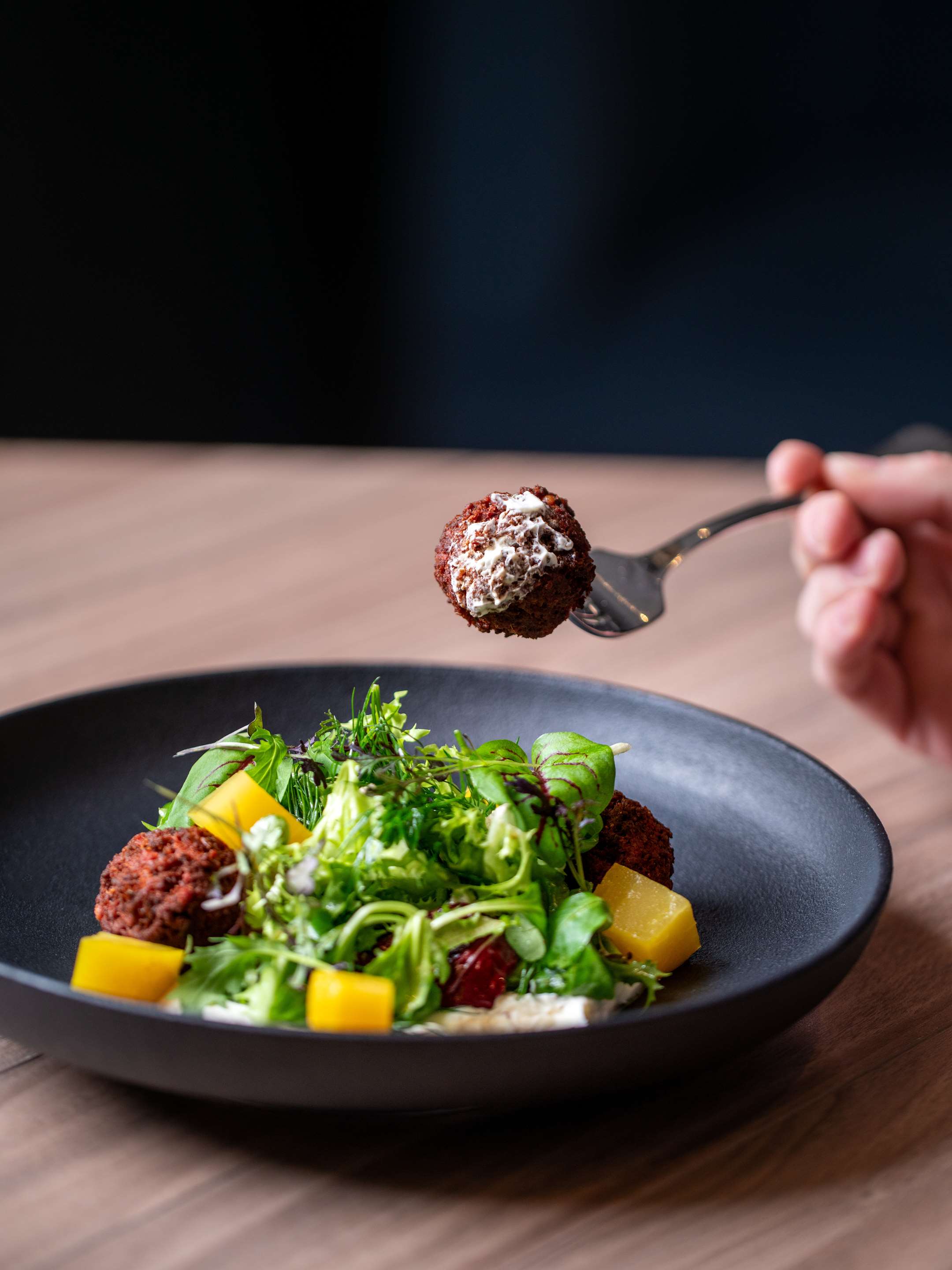 Radisson Collection Hotel, Warsaw - falafel z buraków