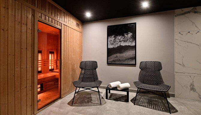 Radisson Collection Hotel, Warsaw - Strefa spa w centrum fitness.