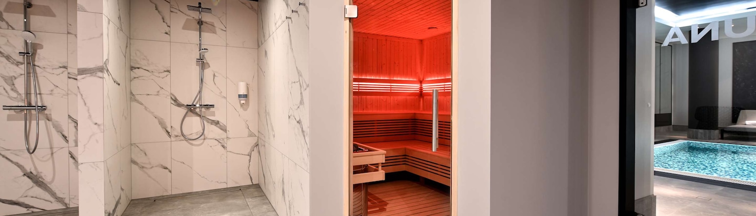 Radisson Collection Hotel, Warsaw - Saunas area the fitness center.