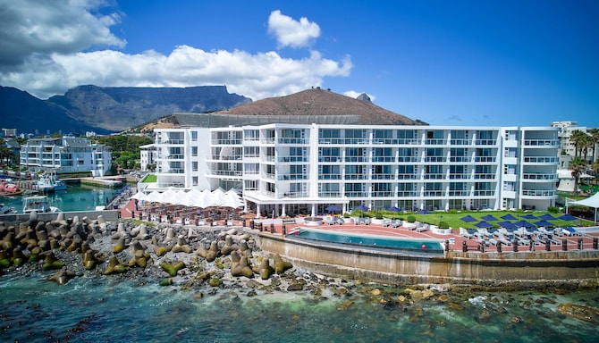 Radisson Collection Hotel, Waterfront Cape Town - Hotel Exterior View