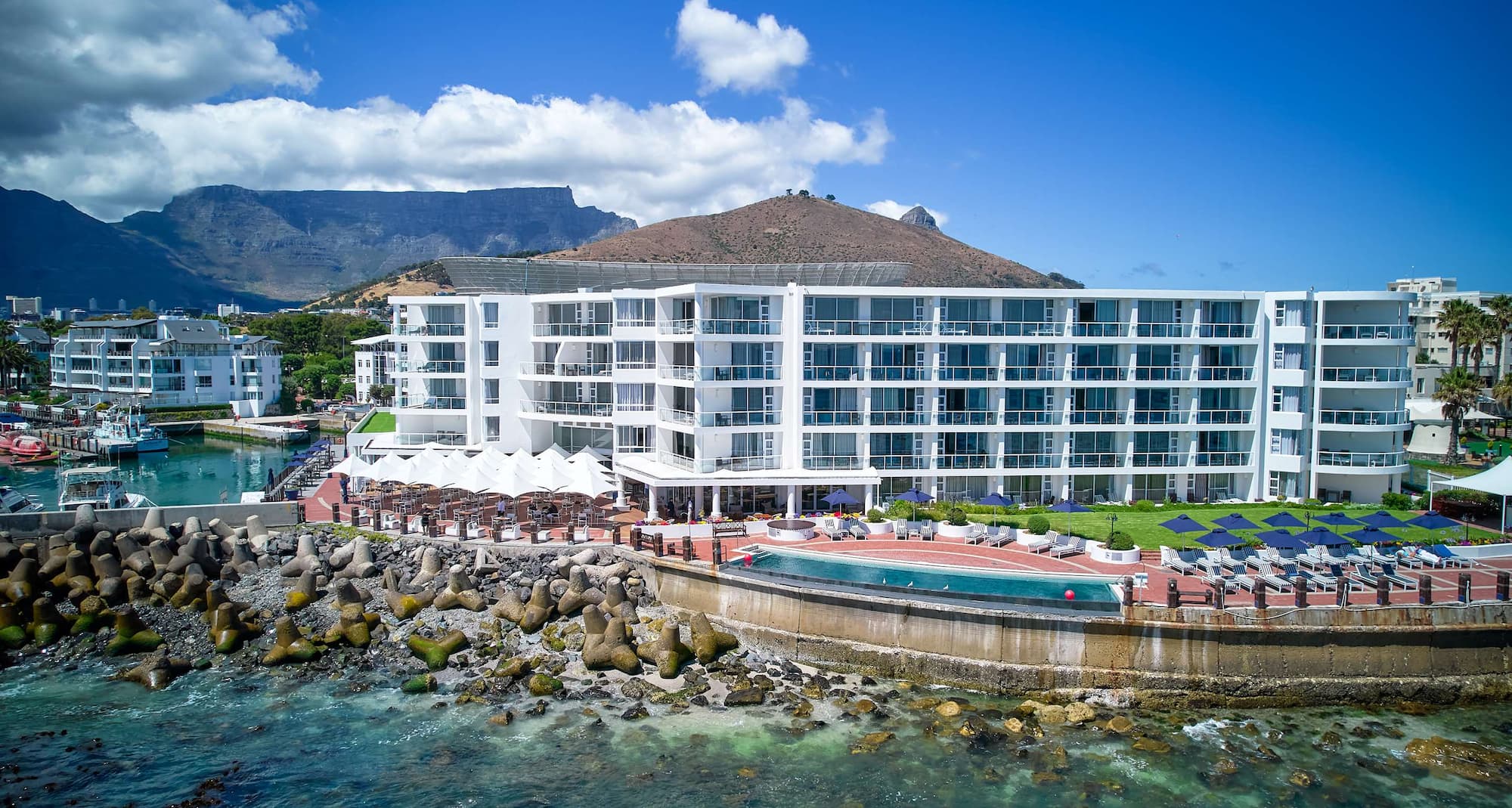 Radisson Blu Hotel Waterfront, Cape Town - Hotel Exterior View