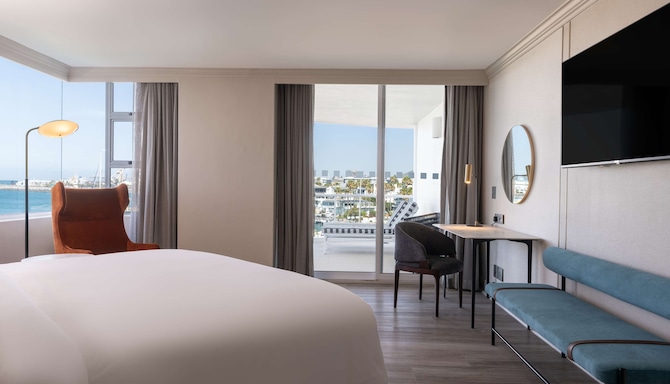 Radisson Collection Hotel, Waterfront Cape Town - Collection Premium Room with Balcony Marina View