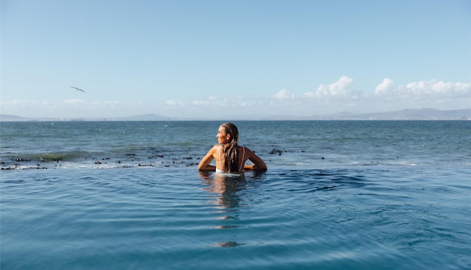 Radisson Collection Hotel, Waterfront Cape Town - Infinity pool