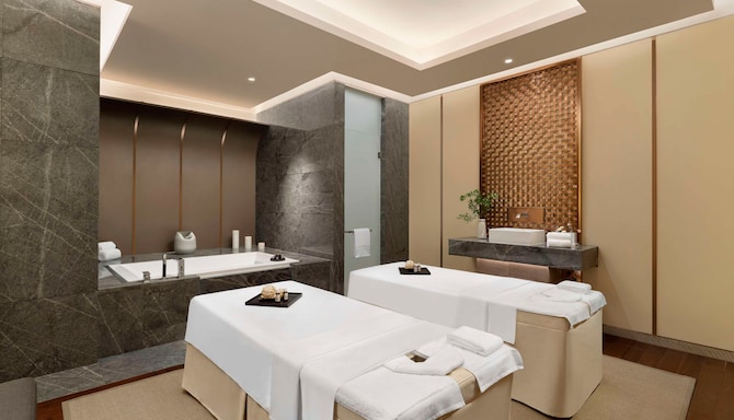 Radisson Collection Hotel, Wuxi - Spa Room