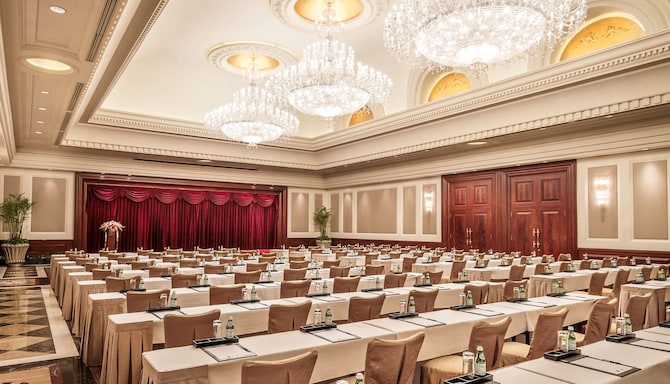 Villa Eight Conference Center