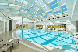 Radisson Collection Hotel, Xing Guo Shanghai - Pool - indoor