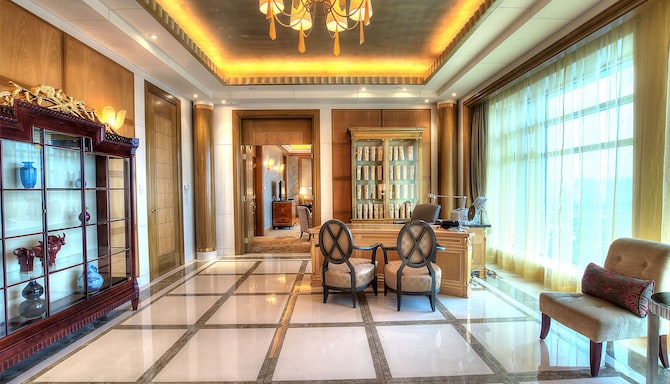 Radisson Collection Hotel, Xing Guo Shanghai - Presidential Suite