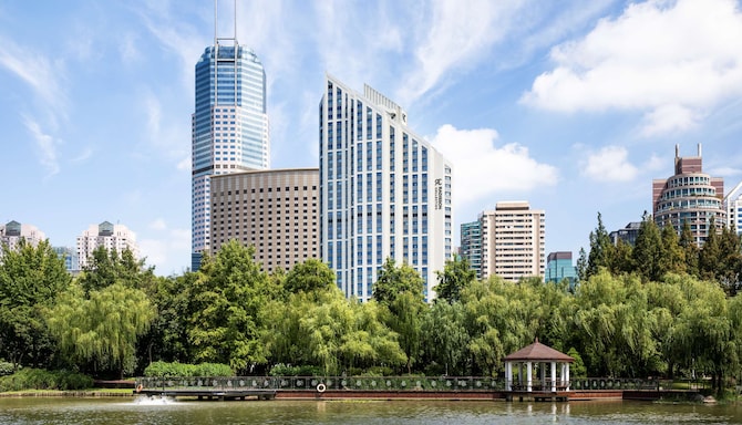 Radisson Collection Hotel, Yangtze Shanghai - Exterior daytime