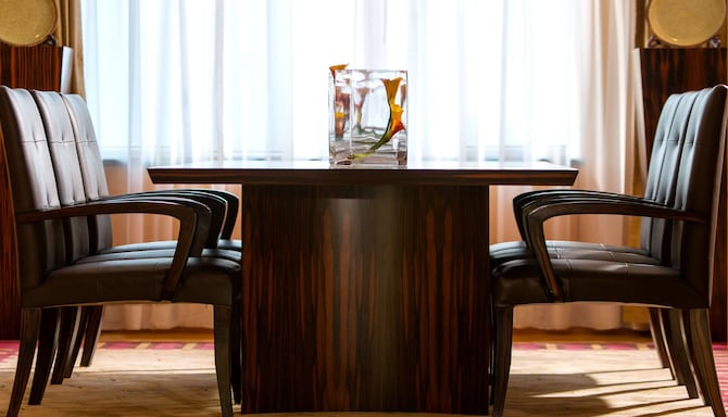 Radisson Collection Hotel, Yangtze Shanghai - Restaurant