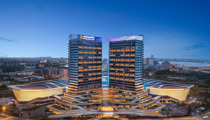 上海临港锦江国际酒店 - Radisson Collection Lingang Shanghai - Exterior