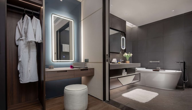 上海临港锦江国际酒店 - Radisson Collection Lingang Shanghai - Collection Studio