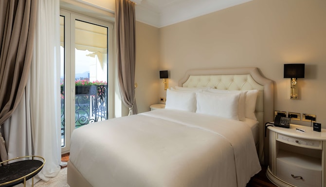 Radisson Collection Morina Hotel, Tirana - Collection Room