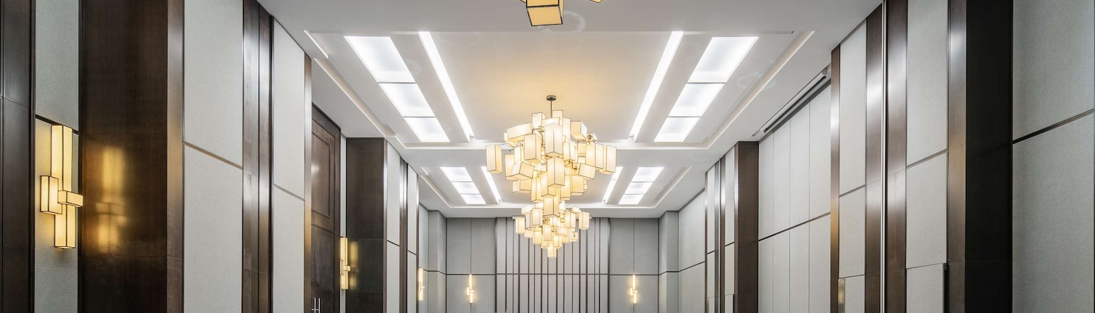 Hormuz Grand Muscat, A Radisson Collection Hotel A Radisson Collection Hotel - Zaiba Ballroom - Cabaret style