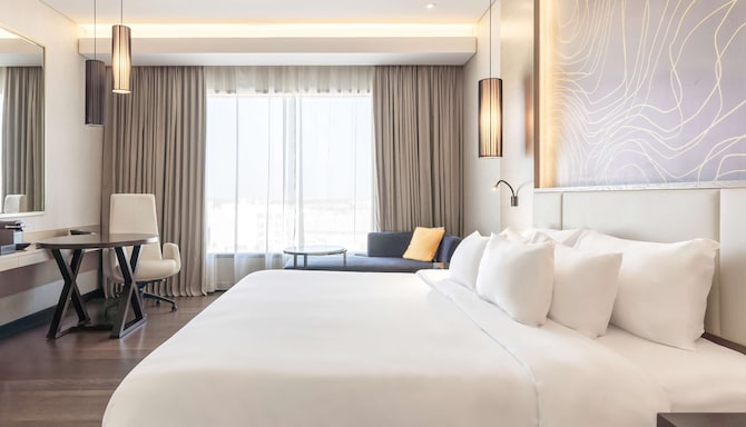 Radisson Collection Muscat, Hormuz Grand - Collection Executive Room- Lounge Access