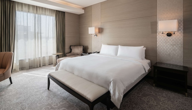 Radisson Collection Muscat, Hormuz Grand - جناح