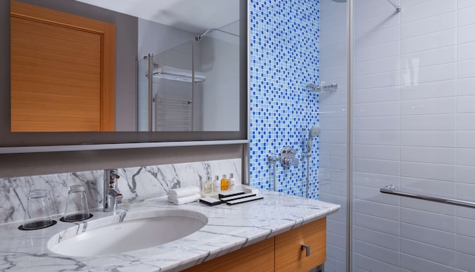 Radisson Collection Paradise Resort and Spa, Sochi - Bathroom