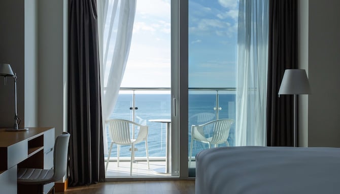 Radisson Collection Paradise Resort & Spa, Sochi - Гостевые номера