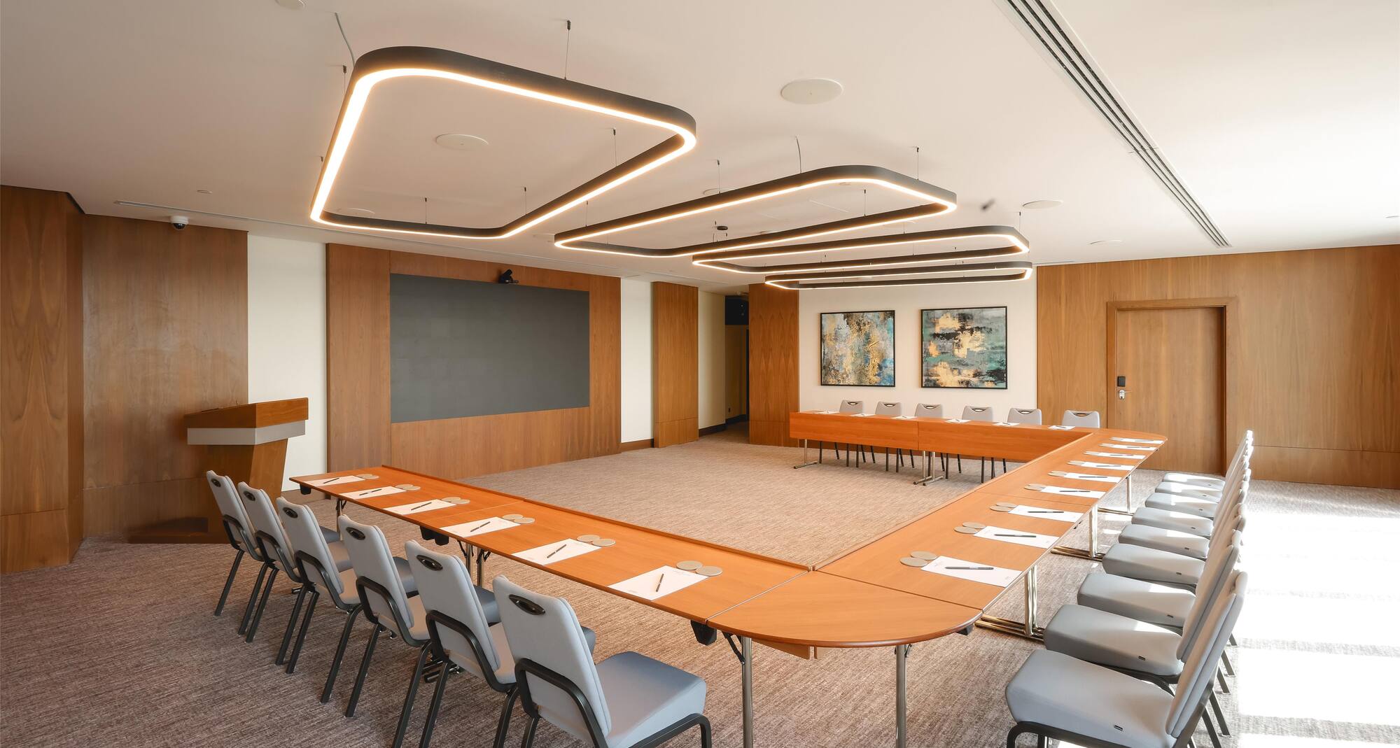 Radisson Collection Residences, Riyadh - Meeting Room