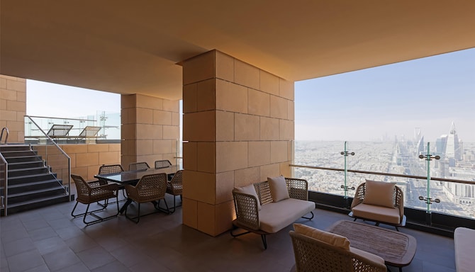 Radisson Collection Residences, Riyadh - Duplex Penthouse
