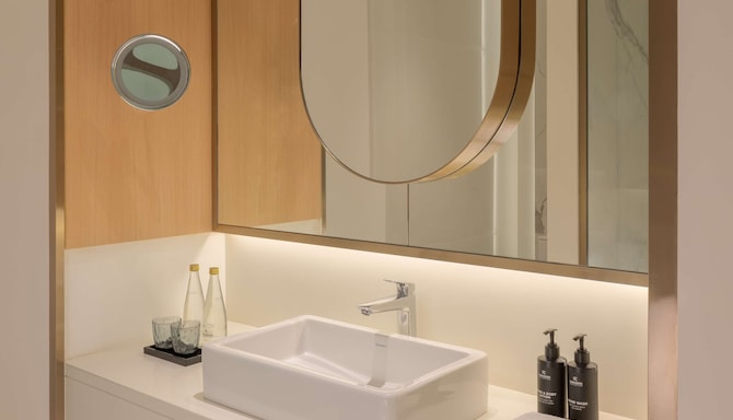 Radisson Collection Resort & Spa, Galle - Collection Room Ocean View- Bathroom