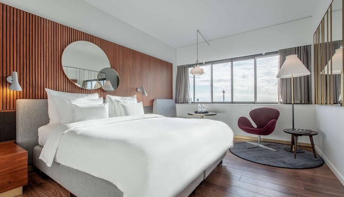 Radisson Collection Royal Hotel, Copenhagen - Collection Room and  Superior Room with Tivoli view