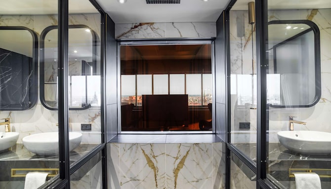 Radisson Collection Royal Hotel, Copenhagen - Panorama Suite bathroom