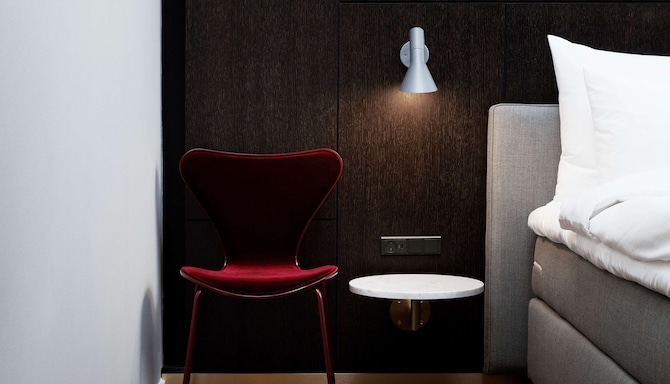 Radisson Collection Royal Hotel, Copenhagen - Fritz Hansen Contemporary Inspired Signature Suite