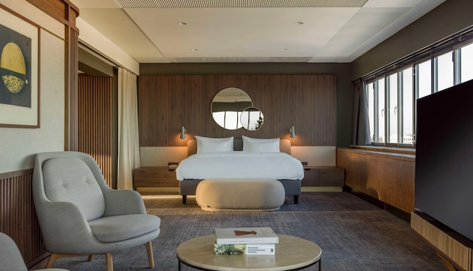 Radisson Collection Royal Hotel, Copenhagen - Panorama Suite bedroom area