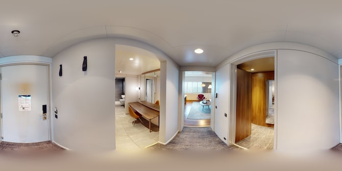 Radisson Collection Royal Hotel, Copenhagen - Suite Entrance