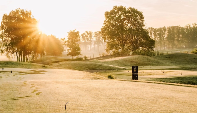 Radisson Collection Hotel, The National Brussels - Golf course - view sunrise