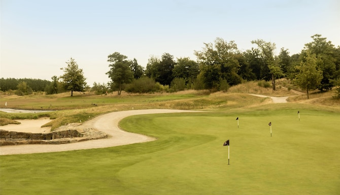 Radisson Collection The National Hotel, Brussels - The National Golf Course