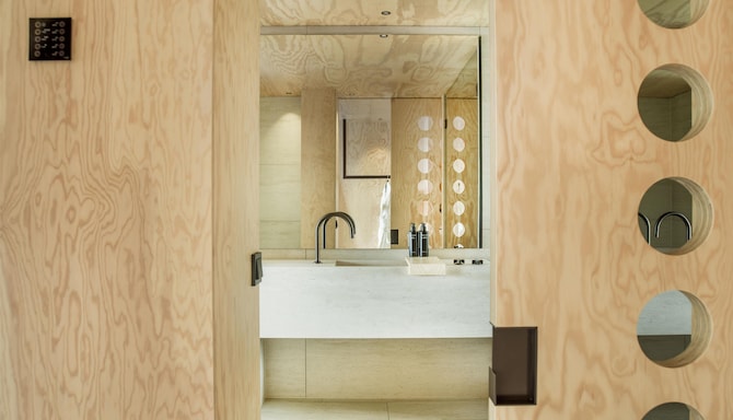 Radisson Collection The National Hotel, Brussels - حمام غرفة الضيوف