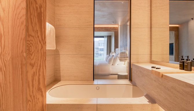 Radisson Collection The National Hotel, Brussels - حمام غرفة الضيوف