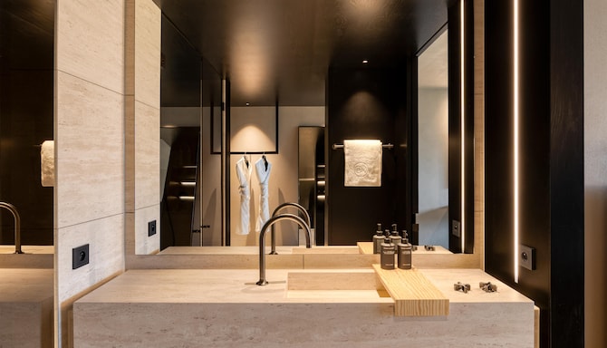 Radisson Collection The National Hotel, Brussels - حمام غرفة الضيوف