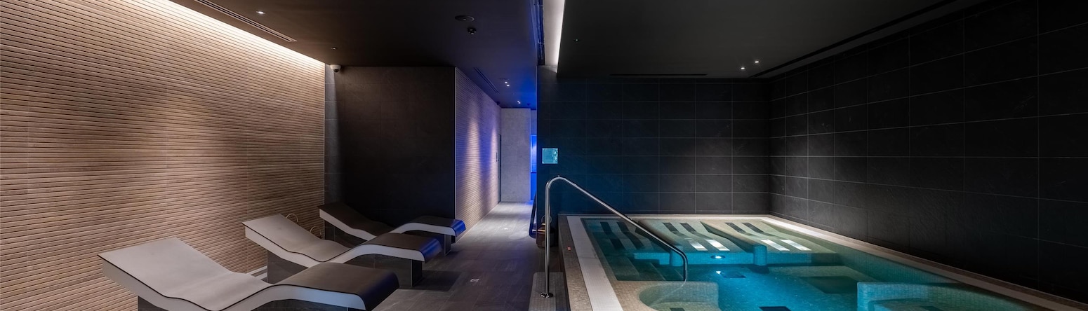 Radisson Collection The National Hotel, Brussels - David Lloyd spa