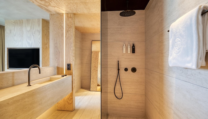 Radisson Collection The National Hotel, Brussels - حمام الجناح