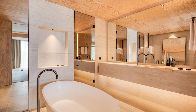 Radisson Collection The National Hotel, Brussels - حمام الجناح