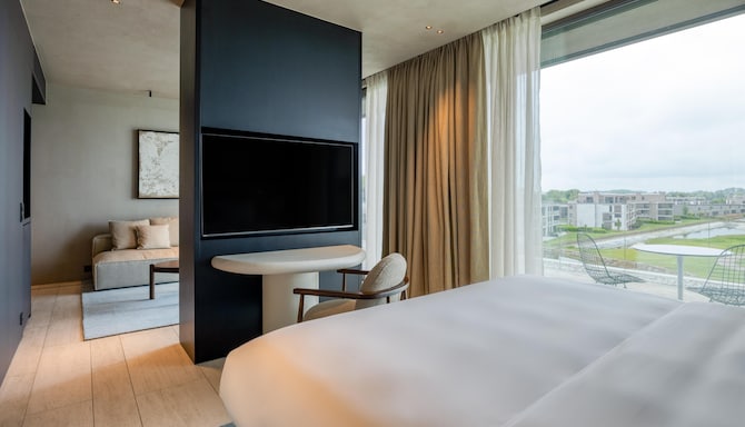 Radisson Collection The National Hotel, Brussels - جناح