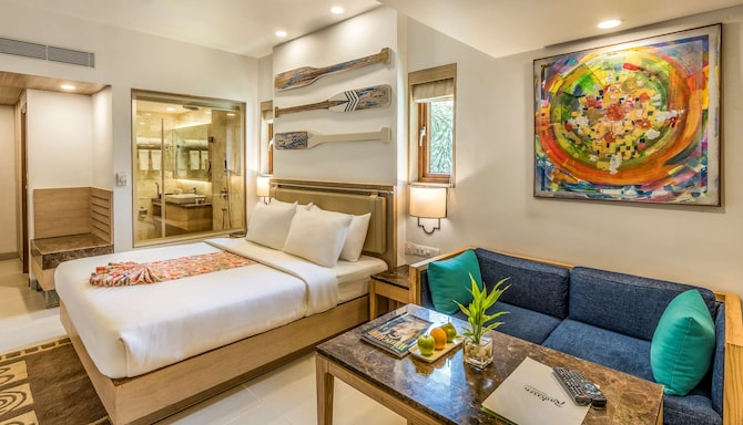 Radisson Goa Candolim - Suite