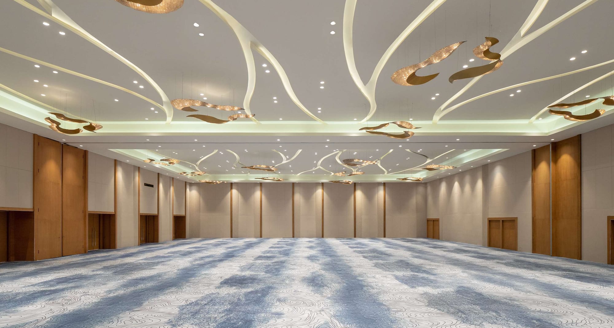 Radisson Golf & Convention Center Batam - Ballroom