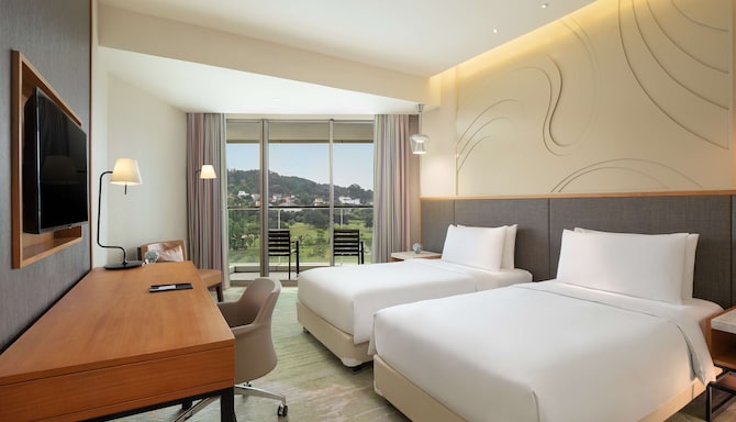 Radisson Golf & Convention Center Batam - Deluxe Room