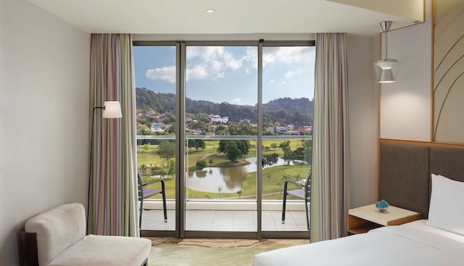 Radisson Golf & Convention Center Batam - Deluxe View
