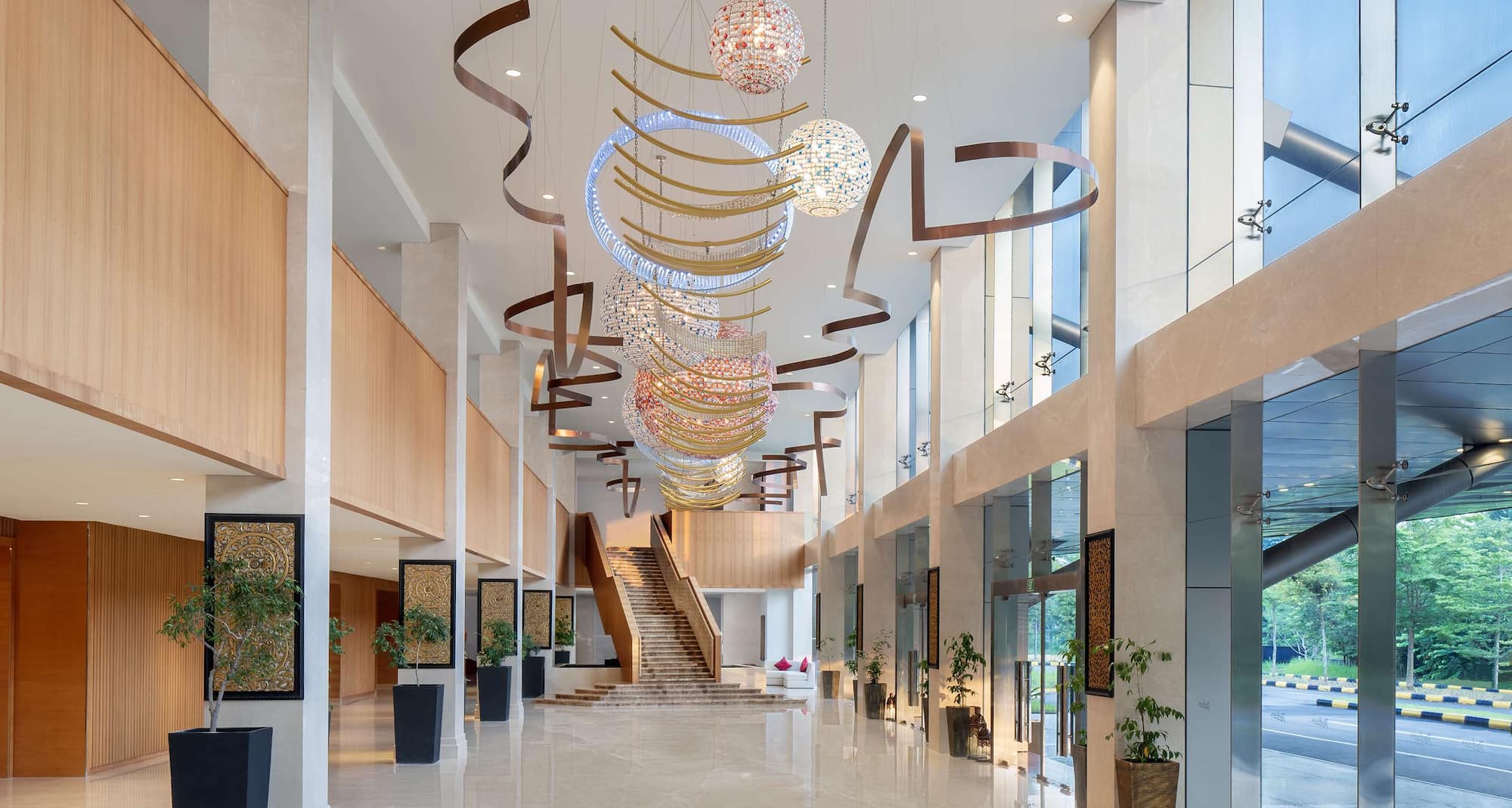 Radisson Golf and Convention Center Batam - Ballroom lobby